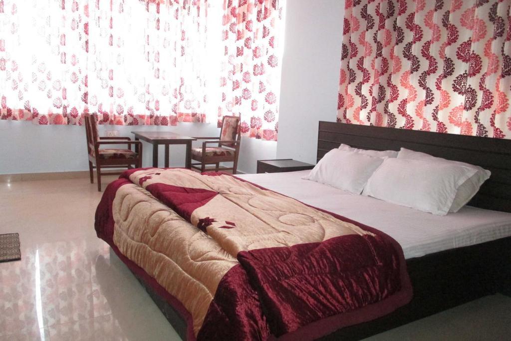 Nishant Garden Resort ริชิเคช ภายนอก รูปภาพ